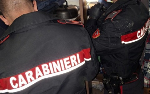 Anziano trovato morto in un camper a Gravellona Toce