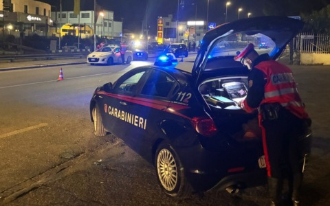 Rifiuta il test e viene denunciato per droga alla guida