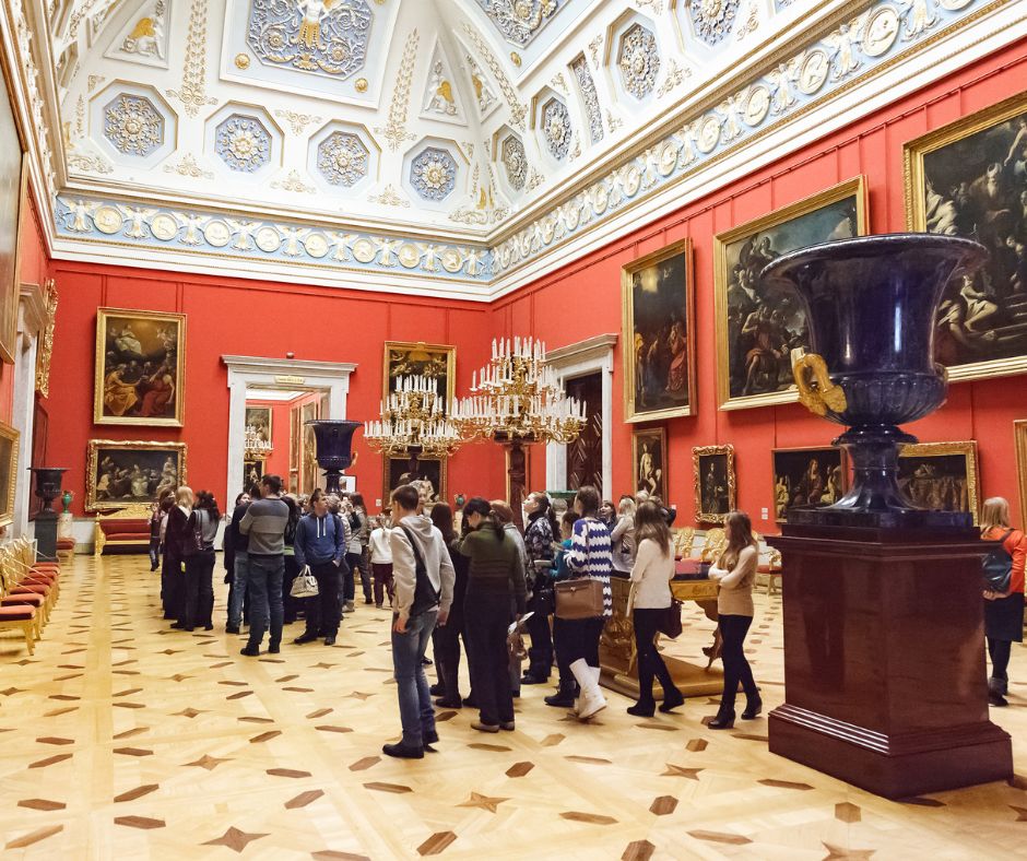 Libri, autori e musica nella nuova domenica culturale