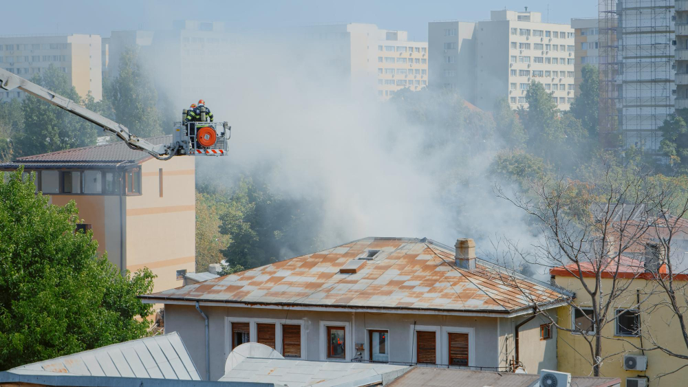 Incendi, Noi Moderati difende il lavoro dei soccorritori