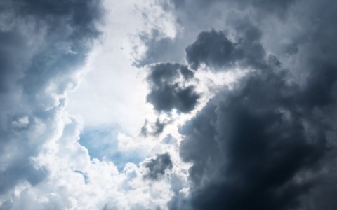 Fine settimana stabile, qualche rovescio sulle Alpi domenica