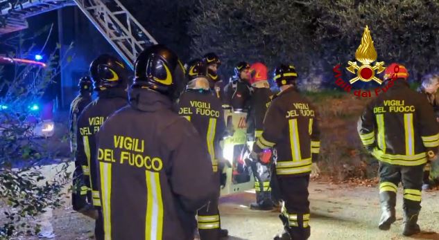 Principio di incendio in uno scantinato a Bagnella