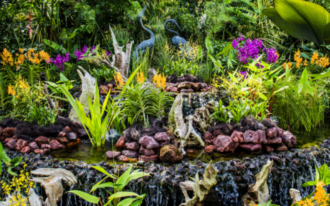 Villa Taranto rinnova le fioriture per il clima